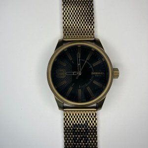 Men's Diesel 5 Bar Watch Gold Stainless Steel Water Resistant